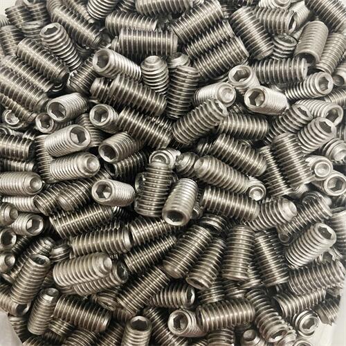 Titanium set screws